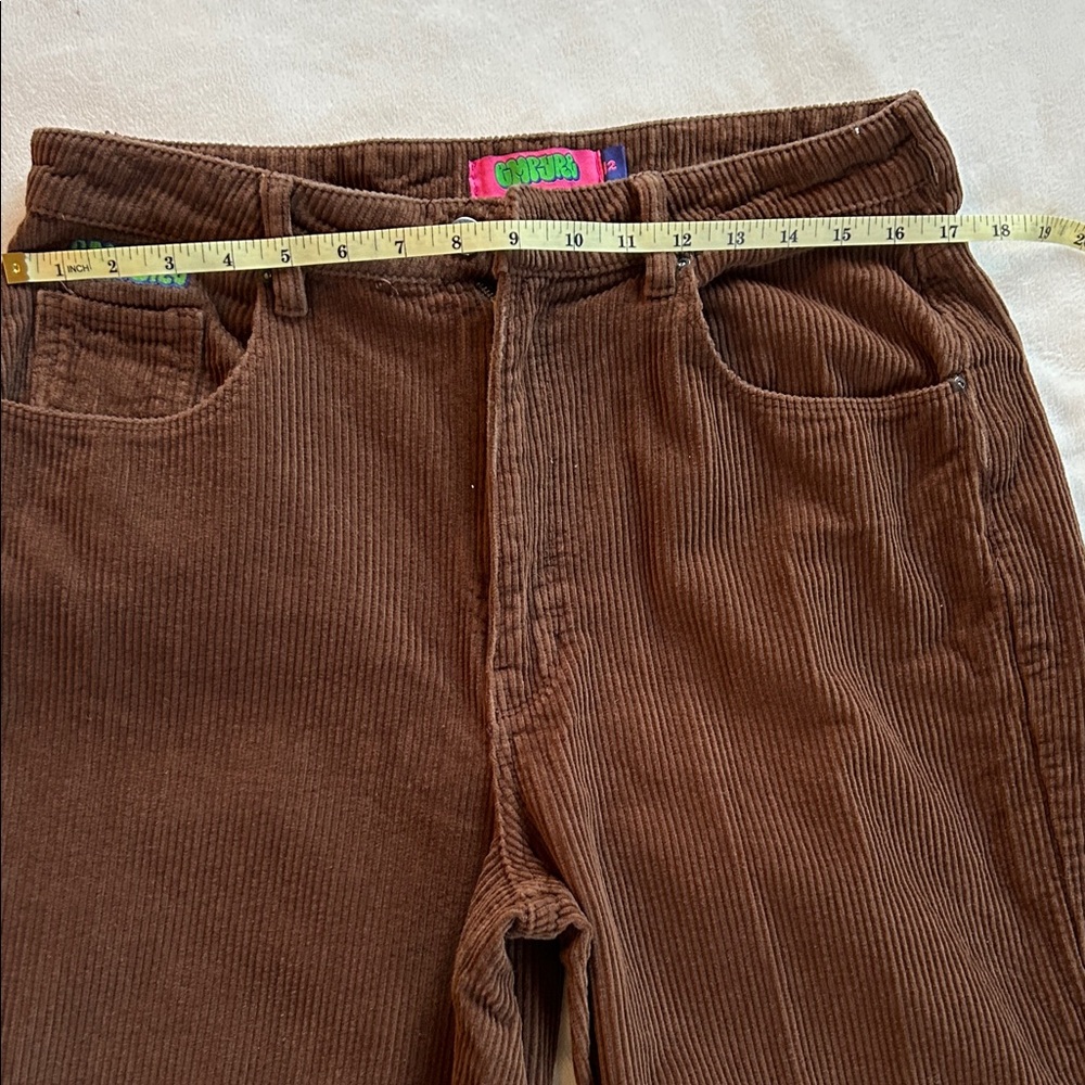 Empyre Tori Relaxed Wide-Leg Corduroy Pants in Dark Chocolate - Picture 7 of 10